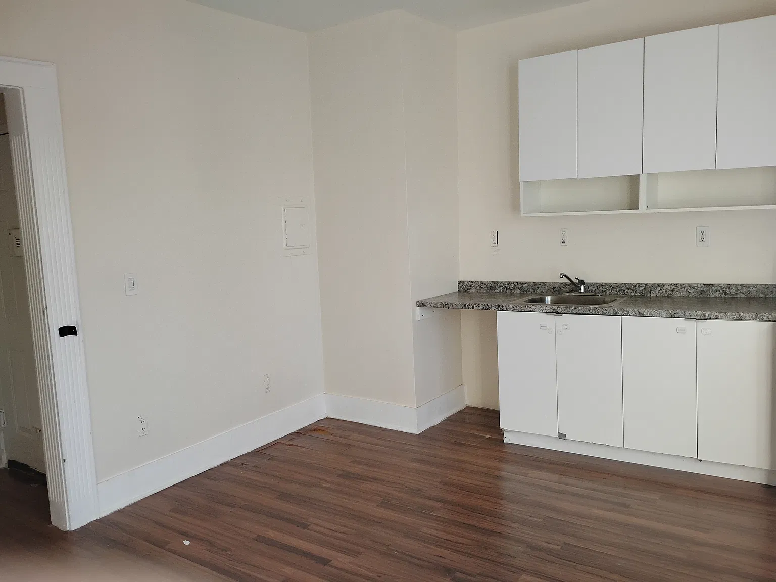 5 Romaine Pl — Photo 2