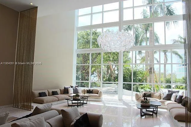 2020 N Bayshore Dr #3706 — Photo 21