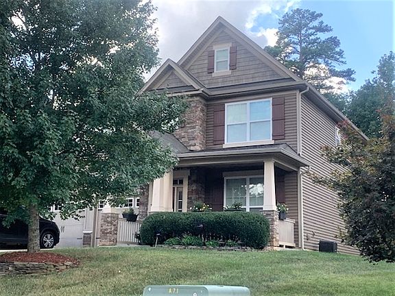 2nd image of 13107 Reunion St