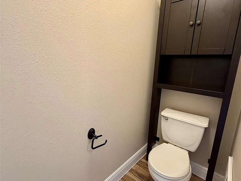 20515 Lantern Springs Ln — Photo 27