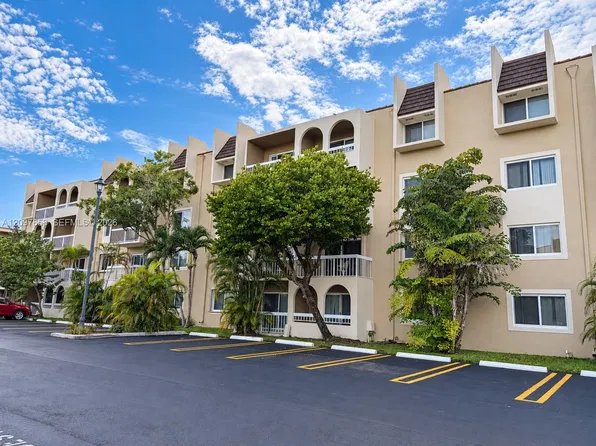 7815 Camino Real #I-414, Miami, FL 33143