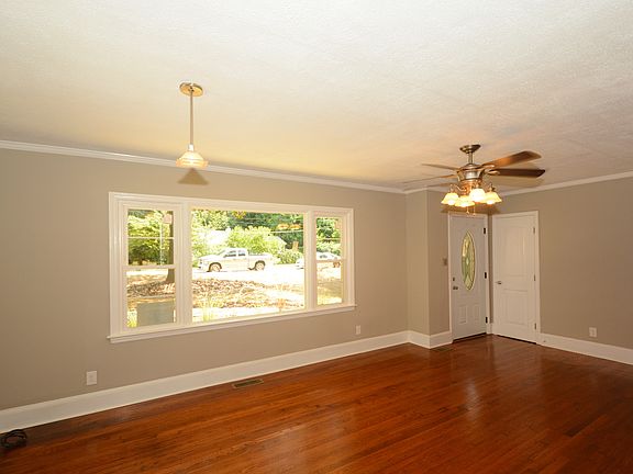 Front Entry/Living Room