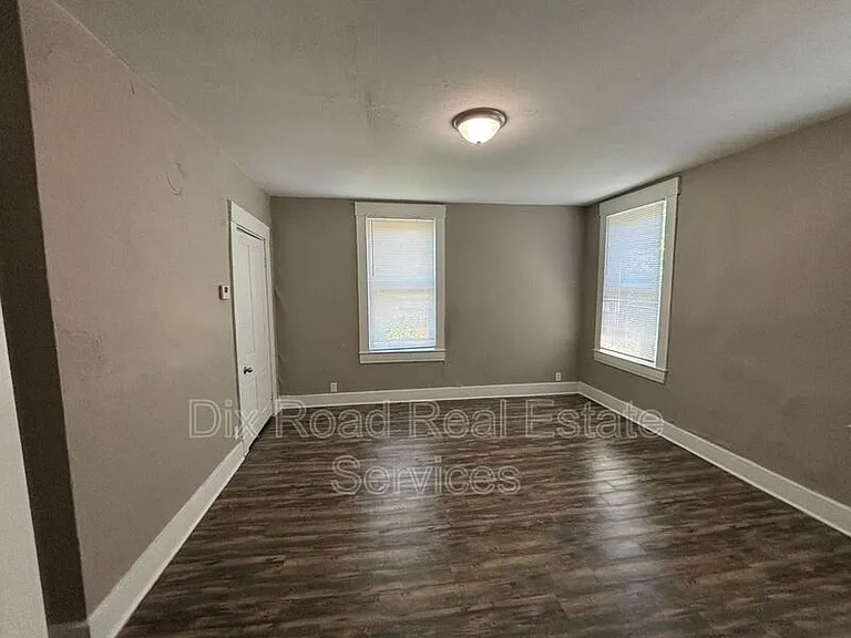 545 Rockdale Ave #2 — Photo 10