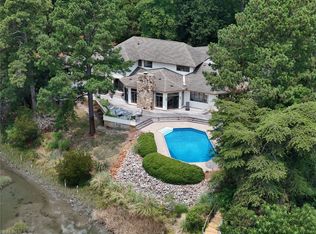 3008 Lynndale Rd, Virginia Beach, VA 23452