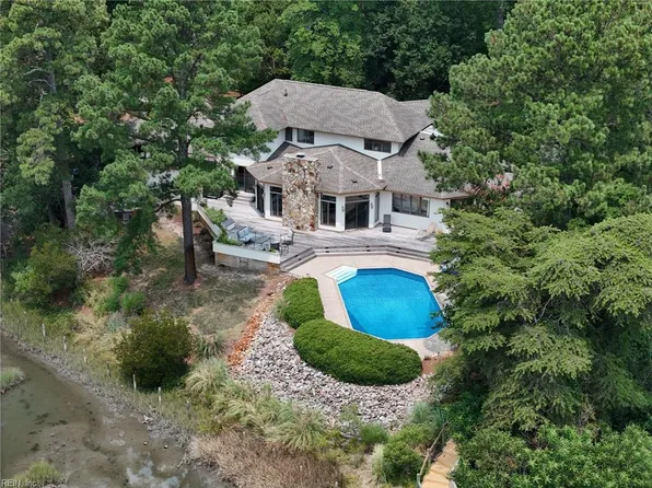 3008 Lynndale Rd, Virginia Beach, VA 23452