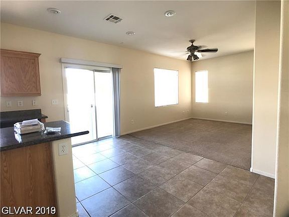 5th image of 836 Sheerwater Ave