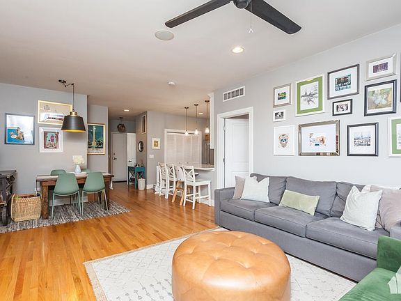 3rd image of 2740 W Armitage Ave APT 201S