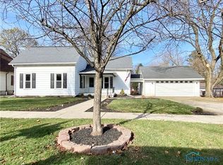 272 Maple St, Metamora, OH 43540