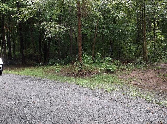 2nd image of 110 Wood Lake Dr
