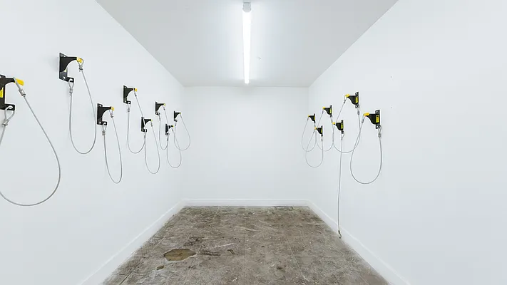 Rented by Nooklyn NYC LLC | media 34