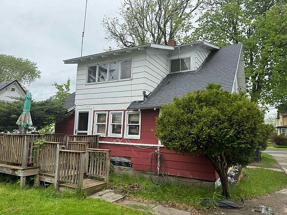 4th image of 72 Judson St