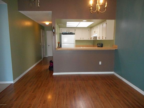 3rd image of 4145 Bayberry Dr