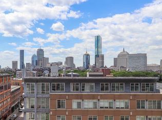 390 Harrison Ave APT 624, Boston, MA 02118