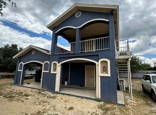 5408 Romeo Ln, Zapata, TX 78076