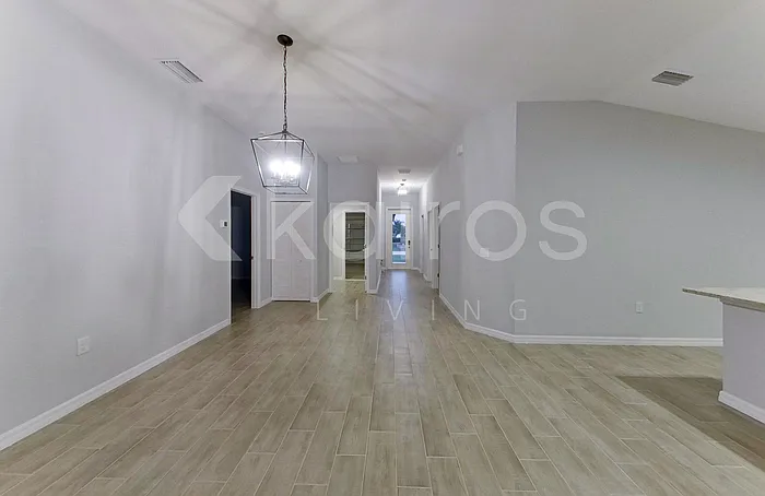 227 Pennfield St — Photo 7
