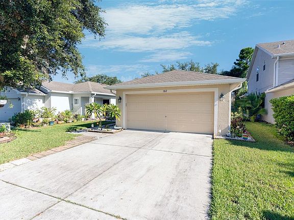 2nd image of 7812 Foxgrove Dr