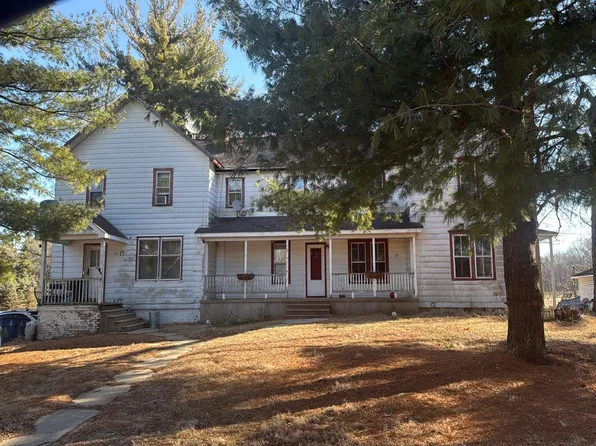 2931 S Lowden Rd, Oregon, IL 61061