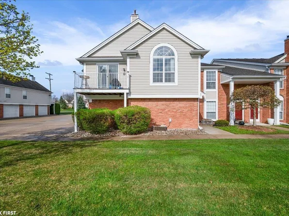 52195 Heatherstone Ave #30, Macomb, MI 48042