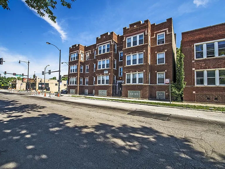 7055 S St Lawrence — Photo 13