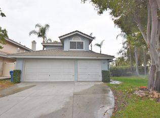 29001 Lake Ridge Ln, Highland, CA 92346