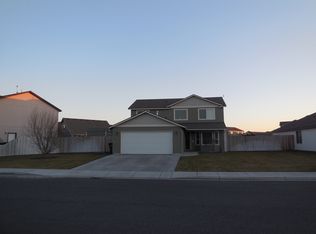 5404 Johnson Dr, Pasco, WA