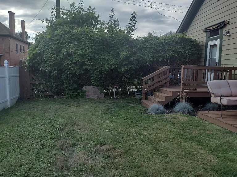500 11th Ave — Photo 9