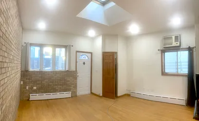 138 Frost Street, #1