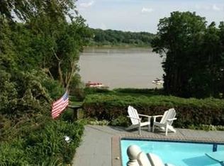 2842 River Rd, Maumee, OH 43537