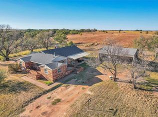 17421 E 1160th Rd, Sweetwater, OK 73666