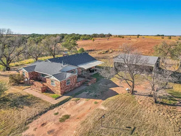 17421 E 1160th Rd, Sweetwater, OK 73666