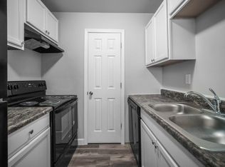 Magnolia Place Apartments, Huntsville, AL 35810