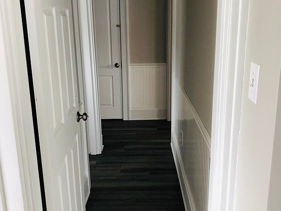 4th image of 2117 Cathedral Ave #1