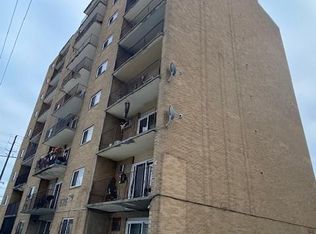 575 University Ave W #501, Windsor, ON N9A 5R4