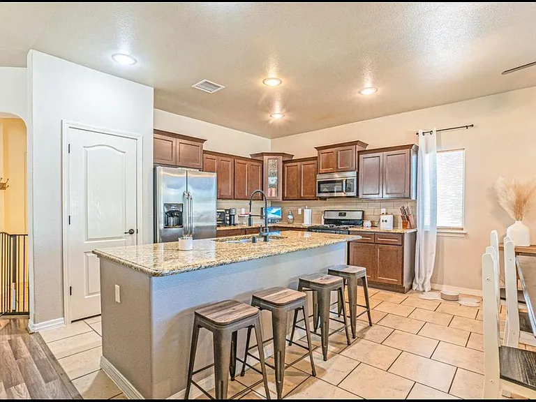 3848 Loma Jacinto Dr — Photo 6