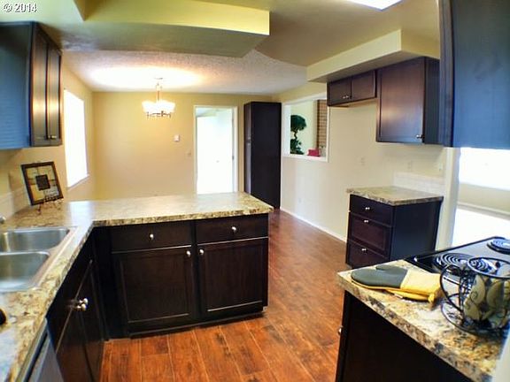 5th image of 4200 NE 138th Ave