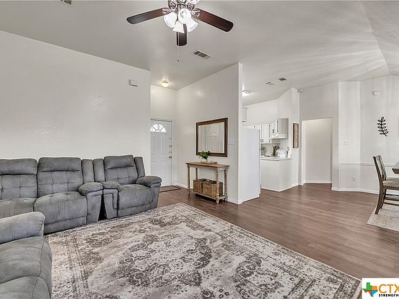 4th image of 4211 Adobe Dr
