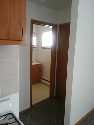 4200 S Vermont Ct — Photo 8