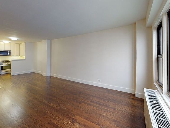 4th image of 220 E 63rd St APT 6f