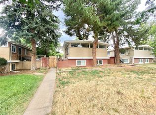 1127 Clinton St, Aurora, CO 80010