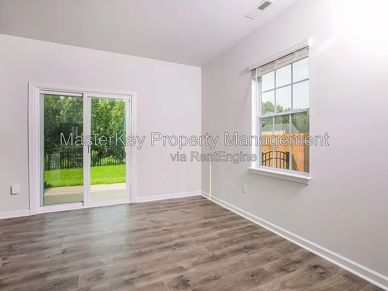 633 Birchhead Dr — Photo 11