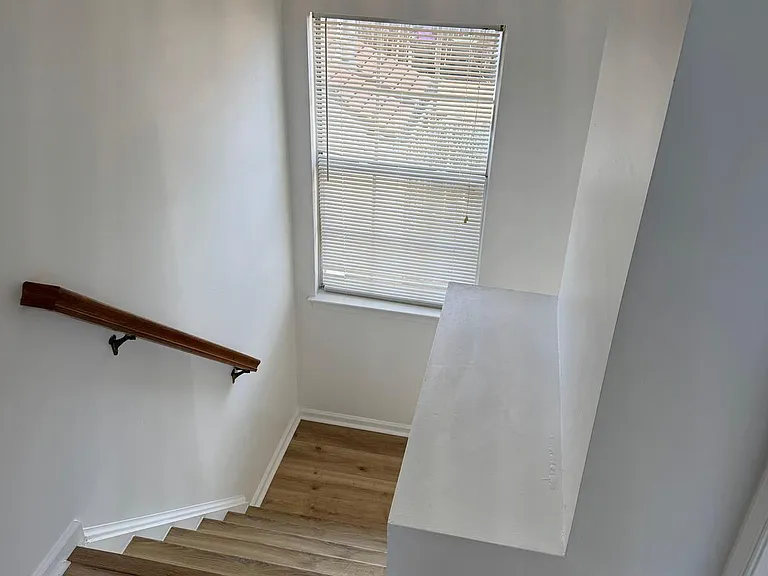 612 Bridlewood Dr — Photo 11