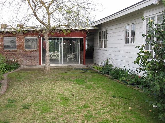 5th image of 12040 E Dinuba Ave
