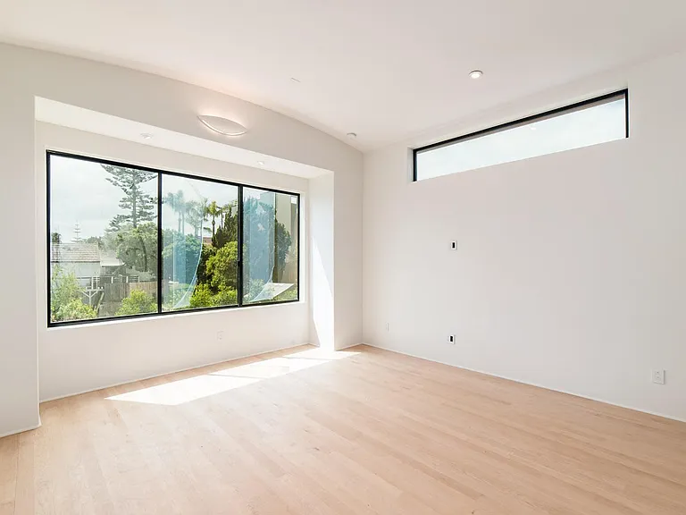 157 W Leucadia Blvd — Photo 45