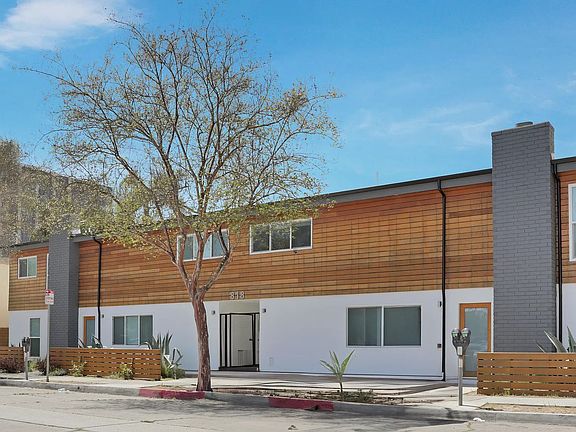2nd image of 818 N Van Ness Ave APT 6