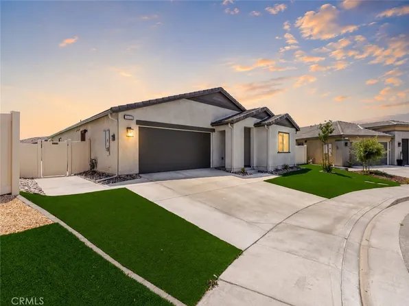 1560 Harmonie Ln, Beaumont, CA 92223