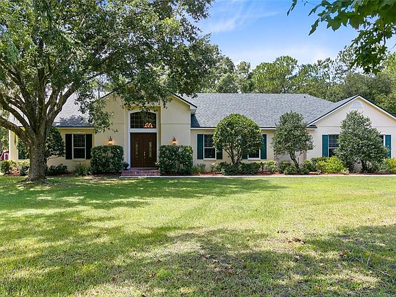 3rd image of 31040 Whispering Pines Ct