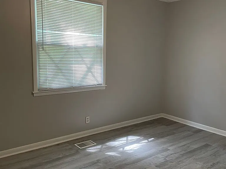 230 Downer Dr — Photo 13