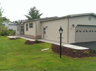 78 Picture Book Park, West Bloomfield, NY 14585