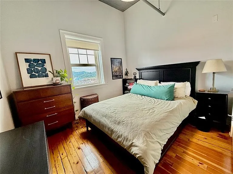 212 45th St #3-B — Photo 17