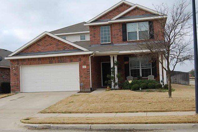 1st image of 1000 Shackelford Ln